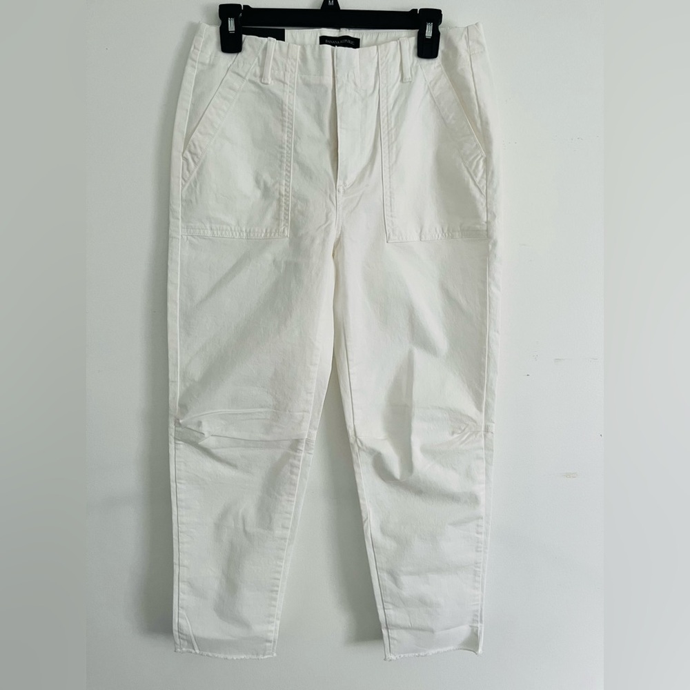 NWT Banana Republic Chino Girlfriend Fit size 6 White Mid Rise Ankle Jeans